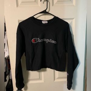 Cropped Champion sweatshirt